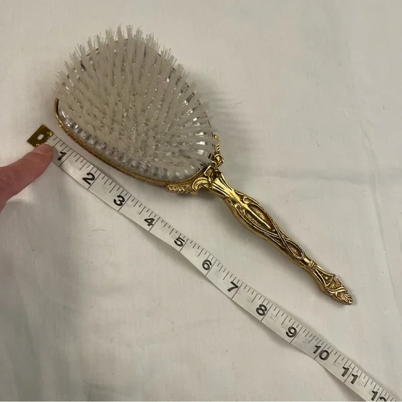 VINTAGE MIRROR & BRUSH SET